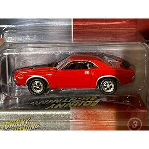 2022 JOHNNY LIGHTNING 1970 DODGE CHALLENGER STORAGE TIN Release 3/NO 3, 1:64